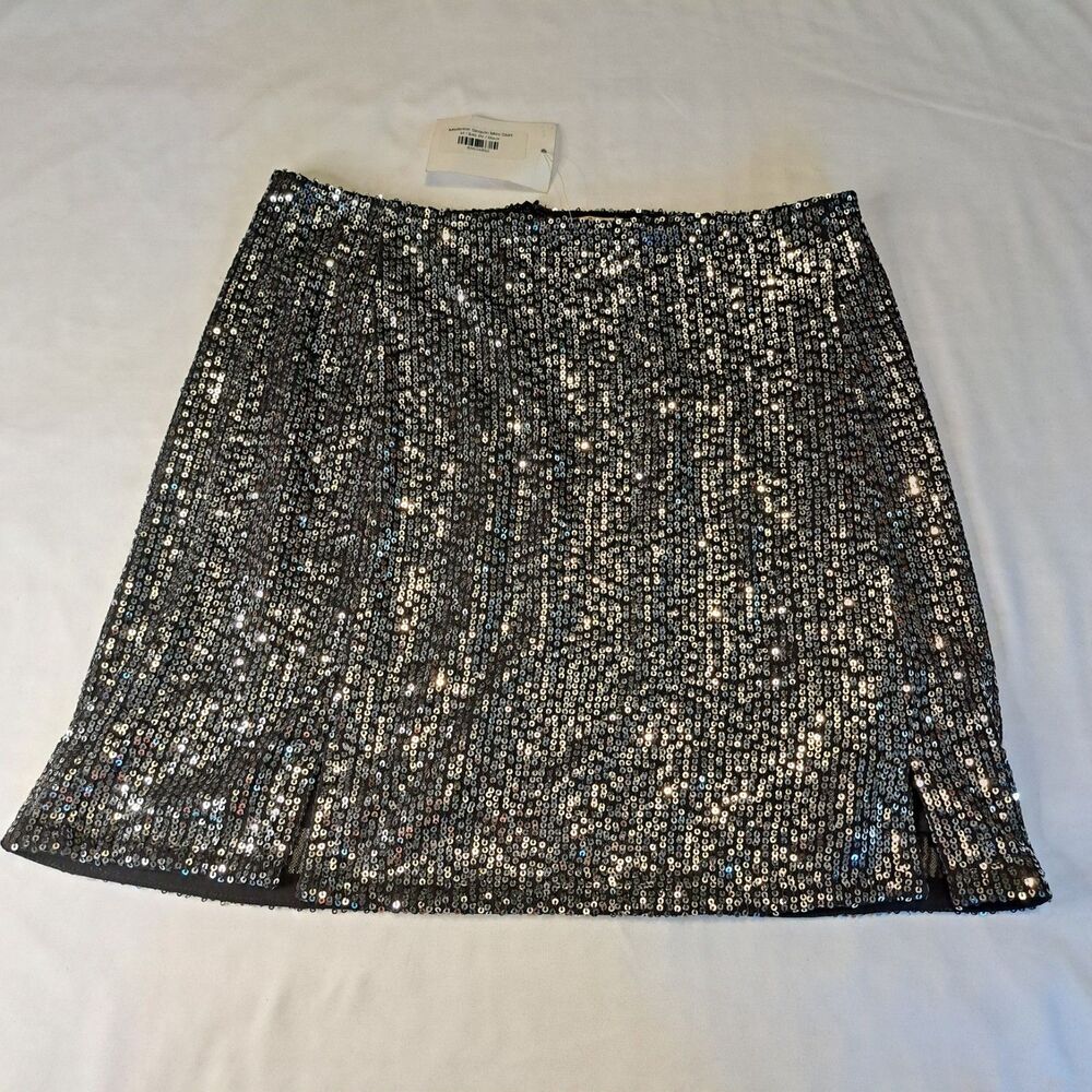 Audrey 3+1 NWT Blk Silver Sequin Mini Skirt Sz M Party Festival Festive Glam Fun